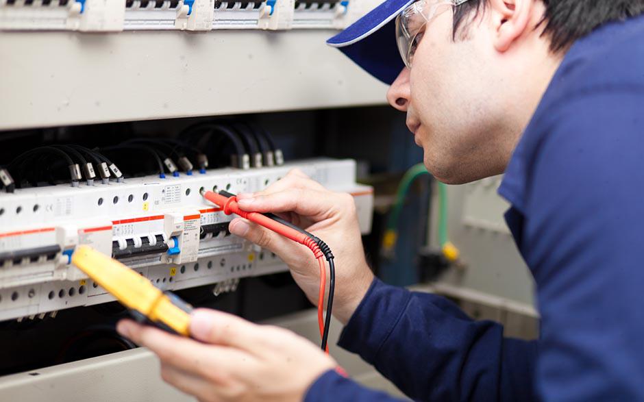 devis renovation électrique Pontoise